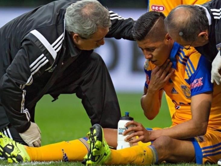 Tigres confirma baja de Hugo Ayala por doble fractura de mandíbula