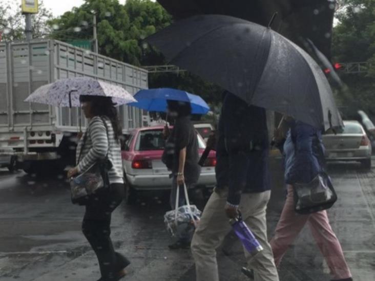 Prevén lluvias fuertes en 10 estados del país