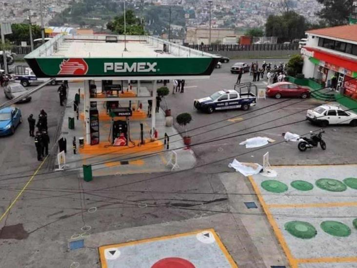 Asesinan A 3 Hombres En Gasolinera