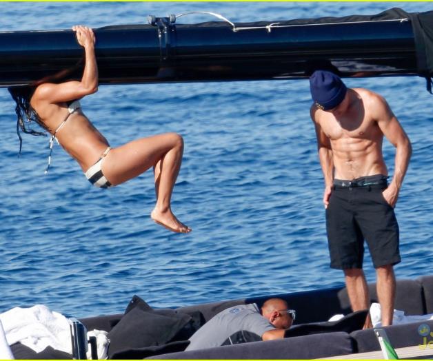 Zac Efron y Michelle Rodríguez confirman romance