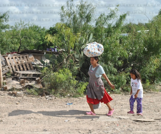 Mujer rural padecemismos problemasde pago de pensión Mujer rural padecemismos problemasde pago de pensión