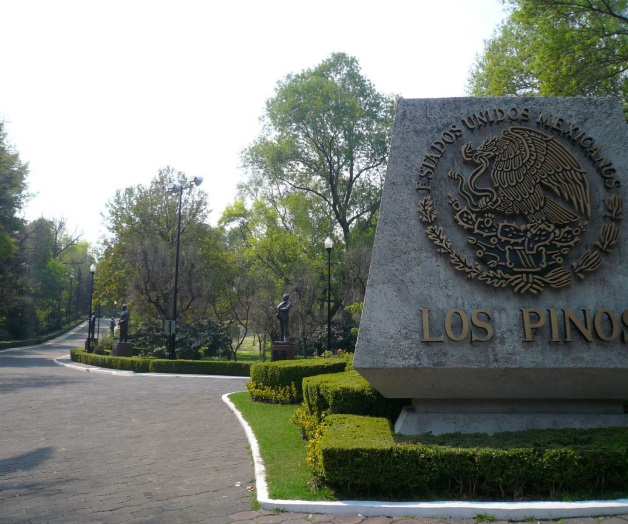 Ahora, Los Pinos Ahora, Los Pinos