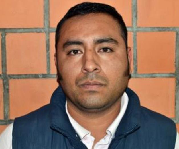 Edil de Tlaxcala golpea a albañil que ‘salpicó’ su auto con mezcla Edil de Tlaxcala golpea a albañil que ‘salpicó’ su auto con mezcla