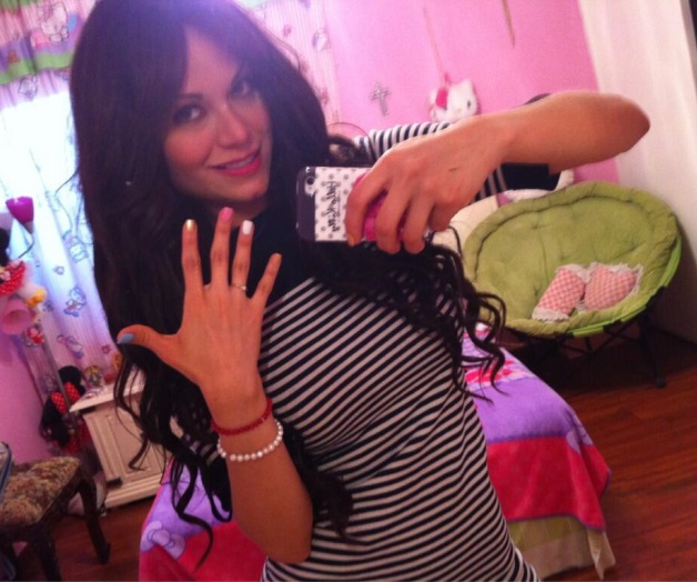 Video porno de Vivian Cepeda completo, lo más buscado en Internet