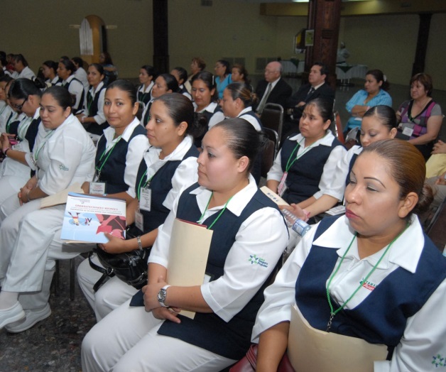 Deben informarse, les dice directora de Enfermería; la reforma no las va a afectar Deben informarse, les dice directora de Enfermería; la reforma no las va a afectar