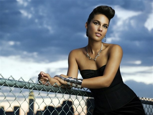 Alicia Keys es madre por segunda vez
