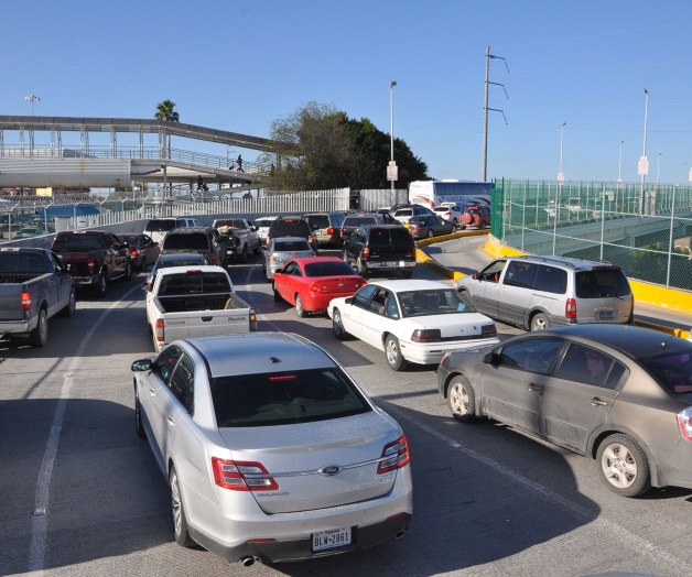 Crece aforo vehicular enpuentes internacionales Crece aforo vehicular enpuentes internacionales