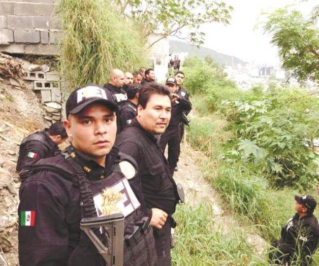 Liberan a comerciante plagiadoy capturan a 5 en Escobedo, NL Liberan a comerciante plagiadoy capturan a 5 en Escobedo, NL