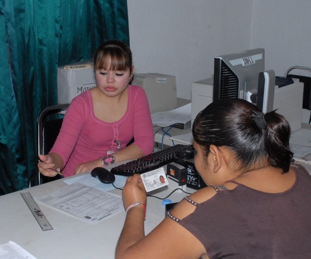 Llama el INE renovarcredenciales 09 y 12 Llama el INE renovarcredenciales 09 y 12