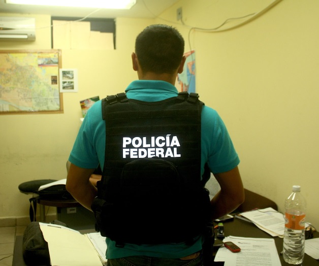 Cacos en Cavalierroban a 2 técnicosy ‘ordeñan’ tarjetas