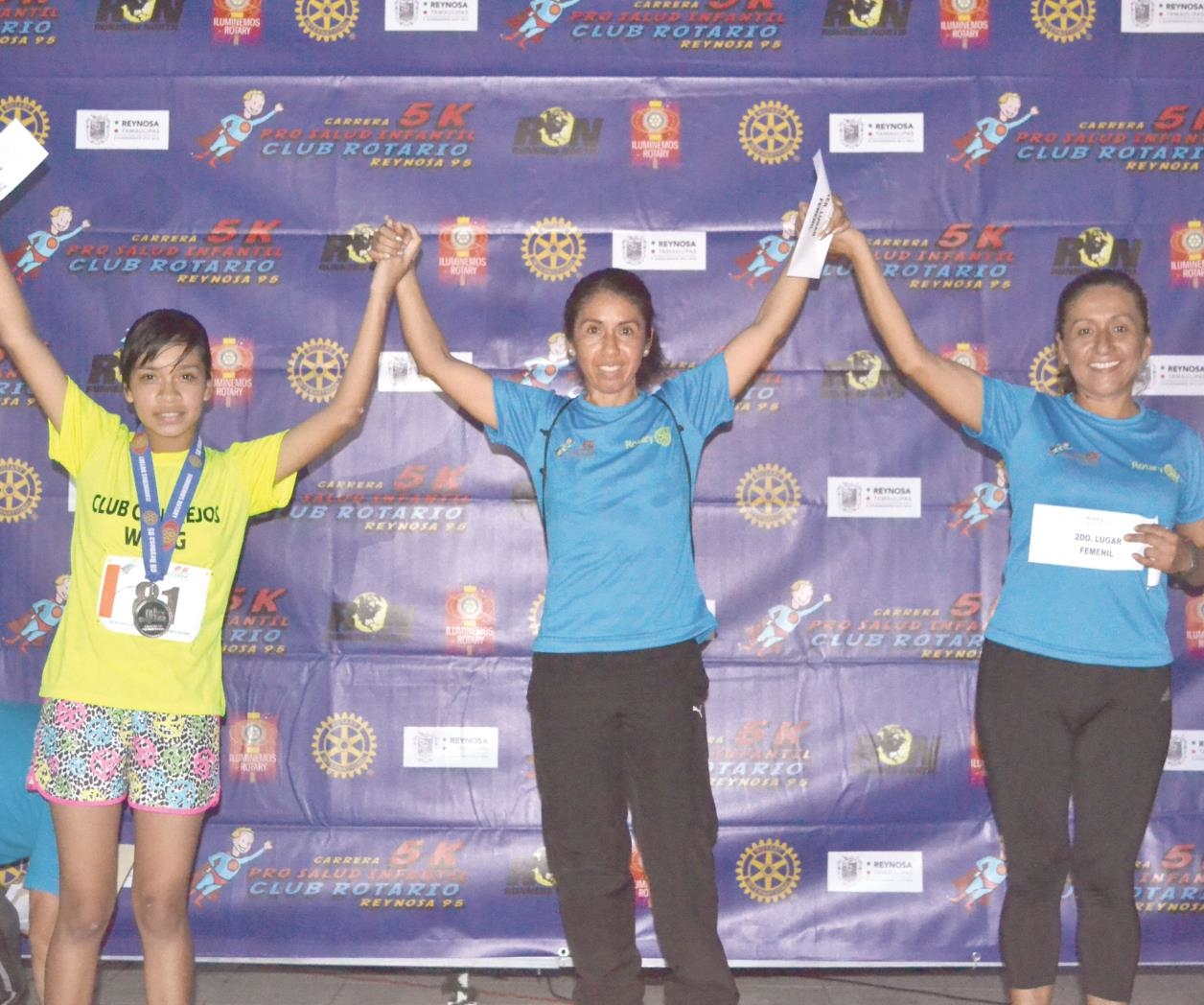 Realizan carrera 5K por la salud Realizan carrera 5K por la salud