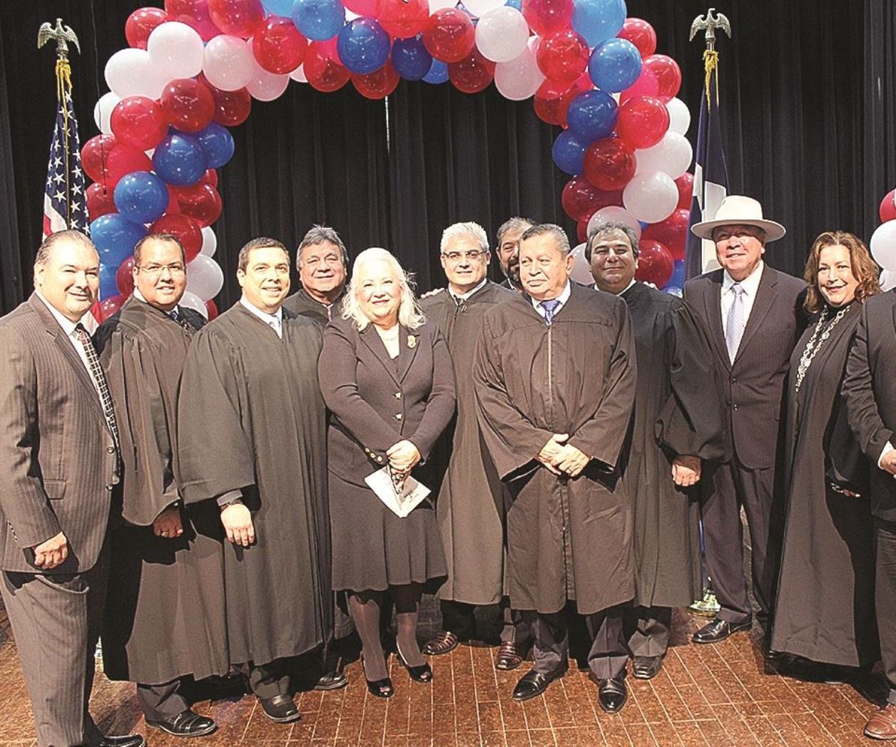 Toman protesta 5 oficiales electos Toman protesta 5 oficiales electos