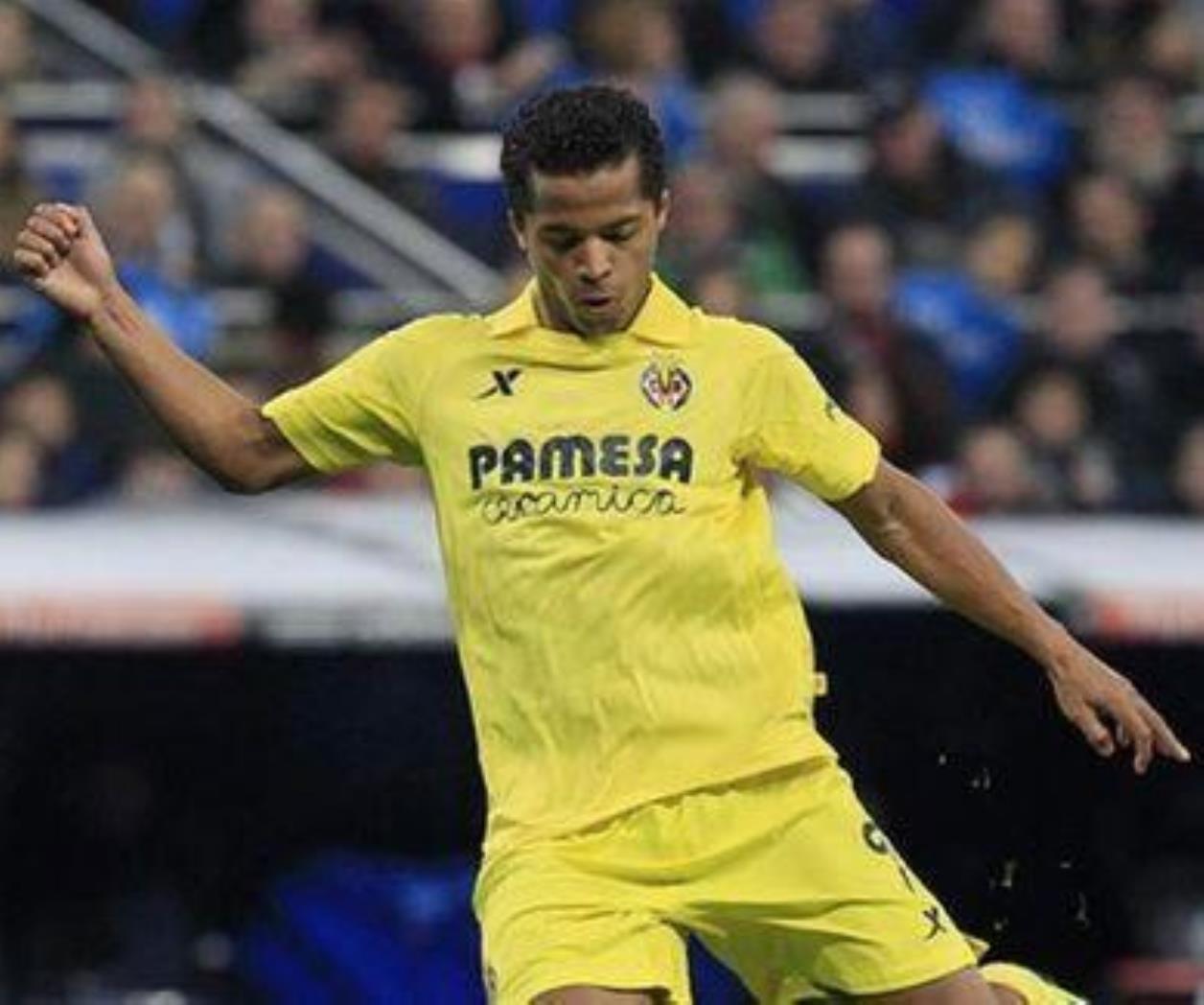 Elche iguala 2-2 y frena al Villarreal