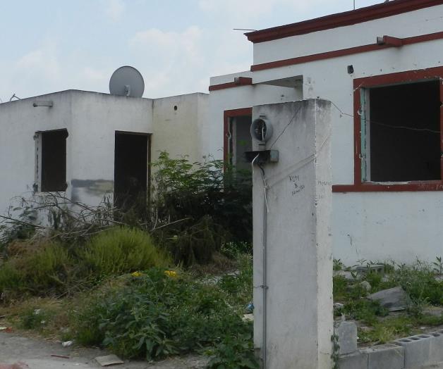Crece el número decasas abandonadas Crece el número decasas abandonadas