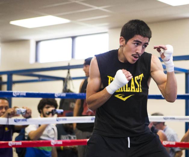 Leo Santa Cruz quiere dar ‘gran espectáculo’ de box Leo Santa Cruz quiere dar ‘gran espectáculo’ de box