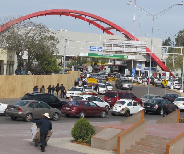 Arrecia éxodode los paisanos Arrecia éxodode los paisanos