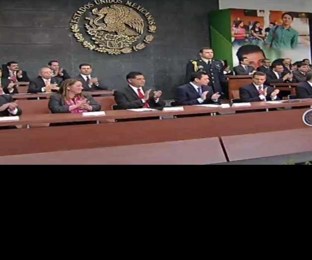 Encabeza Peña Nieto trabajos de Clave Única de Identidad Encabeza Peña Nieto trabajos de Clave Única de Identidad