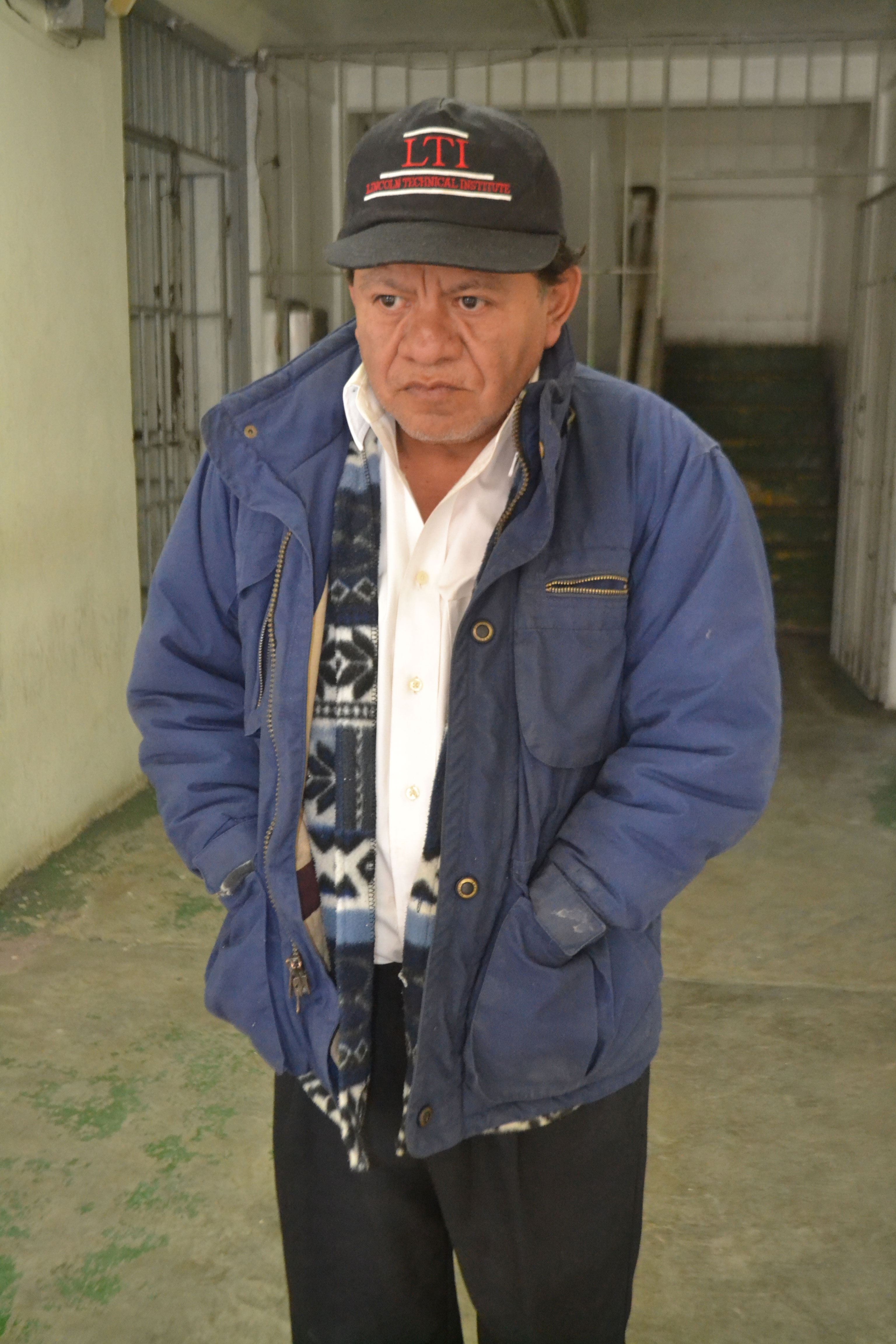 Lo cachan con 4 bolsas de carne Lo cachan con 4 bolsas de carne