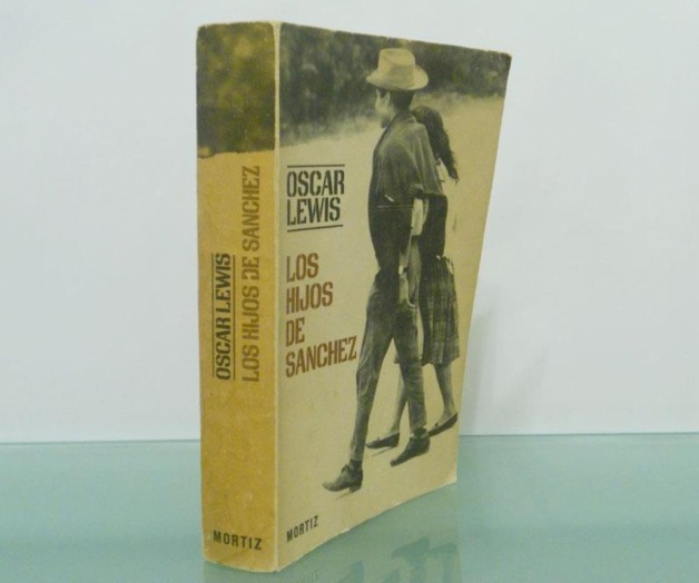 A 50 años de ‘Los hijos de Sánchez’ Urgente, un estudio sobre la pobreza A 50 años de ‘Los hijos de Sánchez’ Urgente, un estudio sobre la pobreza