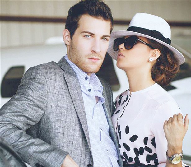 FASHION STYLIST  MALI CORPUS