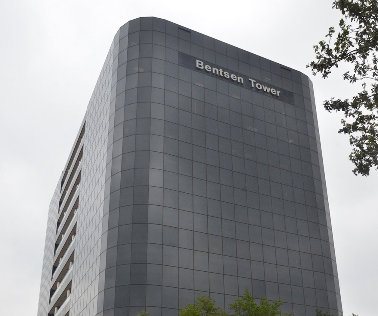 Rechazan el caso de joven estudiante