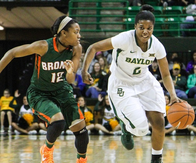 Le pegan Broncs aestatal de Chicago Le pegan Broncs aestatal de Chicago