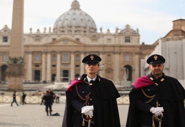 Mantiene Vaticano alerta máxima tras ataque en París Mantiene Vaticano alerta máxima tras ataque en París