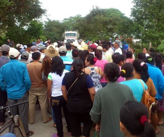 Bloquean campo petrolero en Tabasco Bloquean campo petrolero en Tabasco