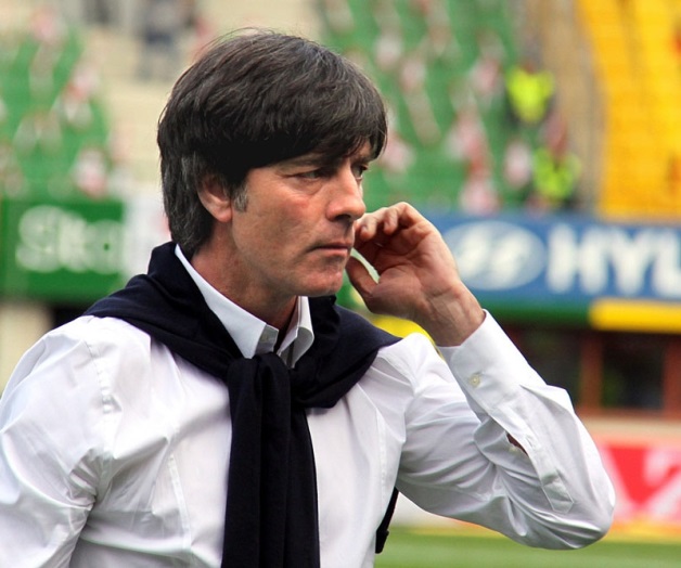 Nombran a Löw entrenador del año Nombran a Löw entrenador del año