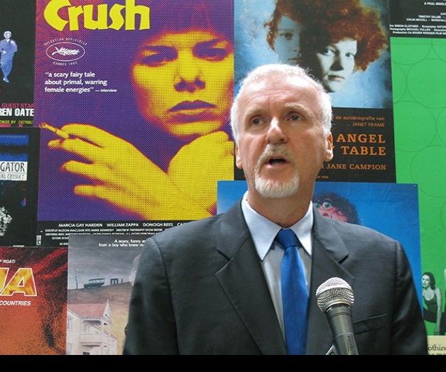 James Cameron: Continuación de Avatar se retrasa un año James Cameron: Continuación de Avatar se retrasa un año