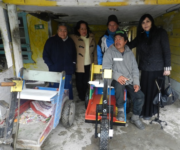 Entrega Club despensas, PET y ayuda económica Entrega Club despensas, PET y ayuda económica