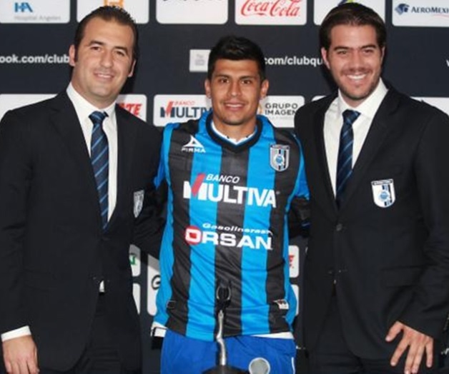 Gallos presenta oficialmente a Patricio Rubio