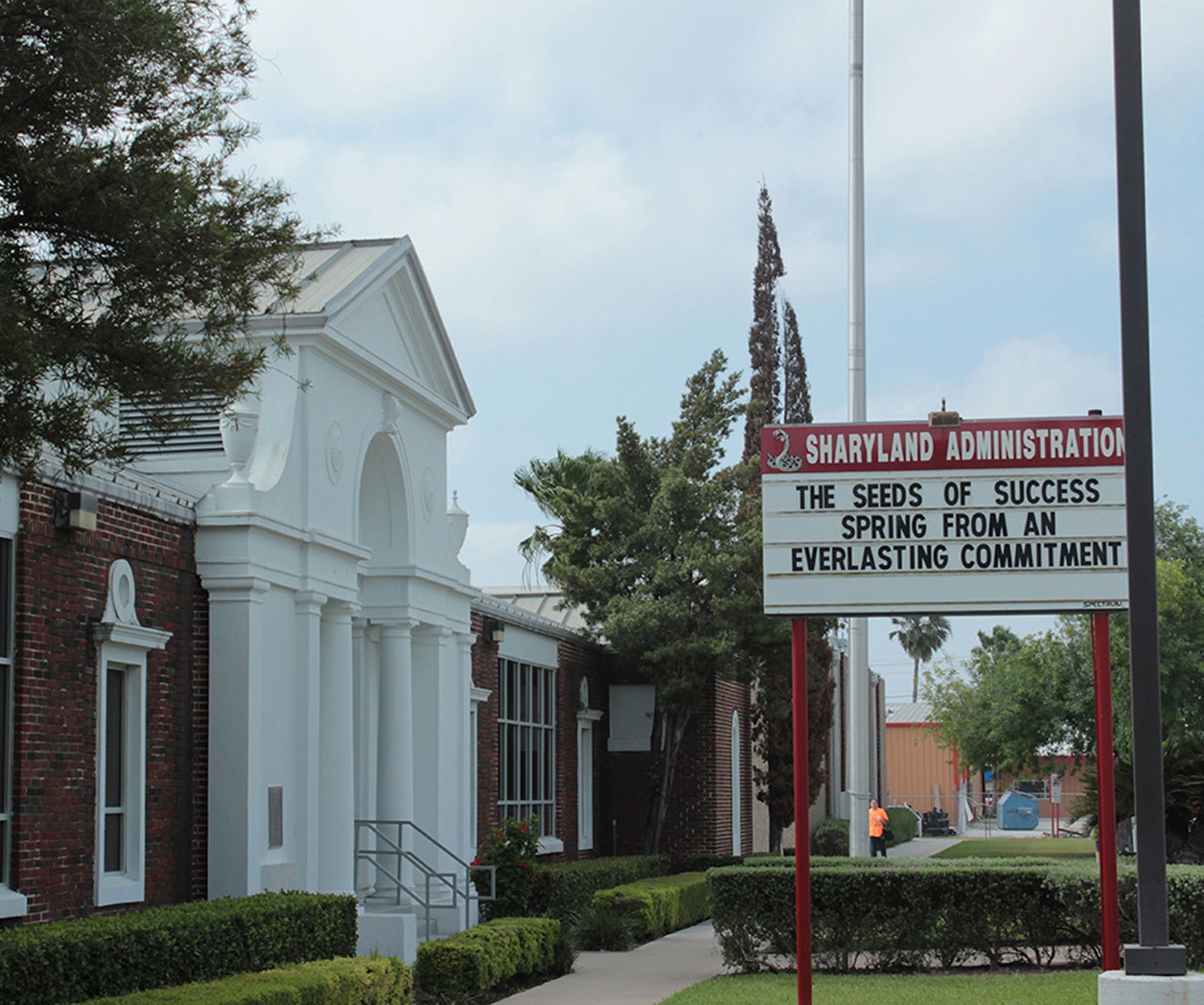 Bajo investigaciónestá Sharyland ISD Bajo investigaciónestá Sharyland ISD