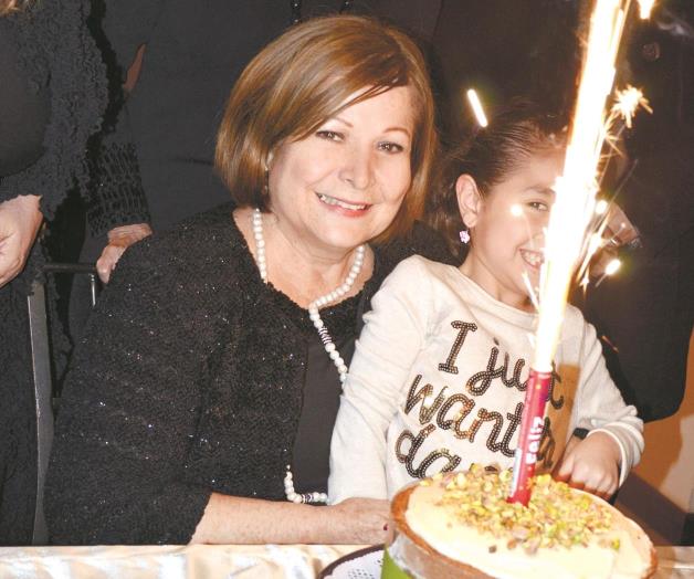 AMIGAS CELEBRAN EN SU DÍA A NINFA CASTAÑEDA DE OCHOA AMIGAS CELEBRAN EN SU DÍA A NINFA CASTAÑEDA DE OCHOA