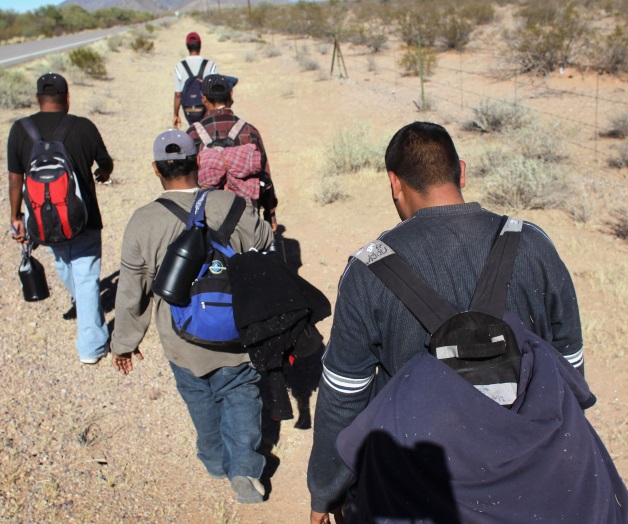 Caras y peligrosas, las alternativas de migrantes para ingresar a EUA Caras y peligrosas, las alternativas de migrantes para ingresar a EUA