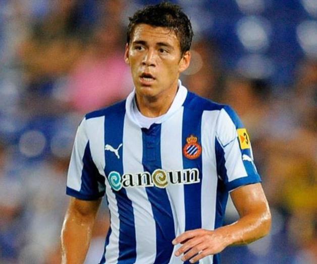 El Arsenal daría9 mdd por Moreno El Arsenal daría9 mdd por Moreno