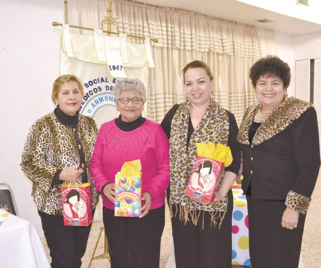 Listas para seguircon su gran labor Listas para seguircon su gran labor