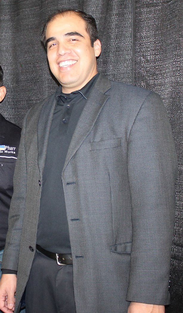 Promueven lecturay la galería del arte