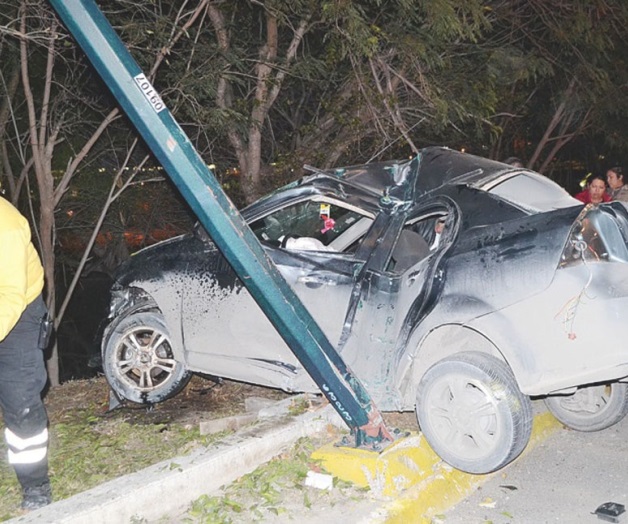 Muerte le gana la carrera
