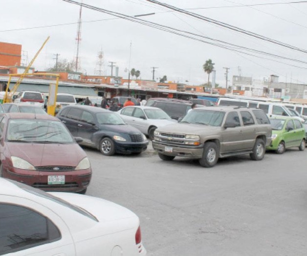 ‘Es urgente la creaciónde mercado de abastos’