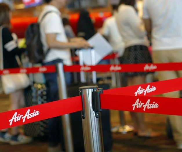Avión de AirAsia iba a exceso de velocidad antes del accidente Avión de AirAsia iba a exceso de velocidad antes del accidente