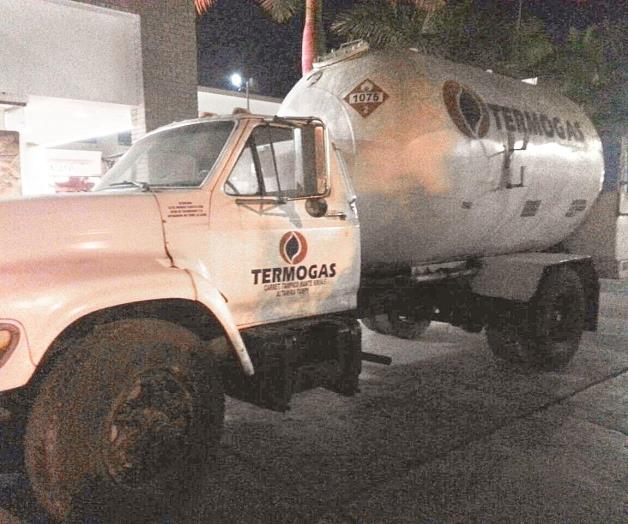 Clona crimen pipas para vender gas LP