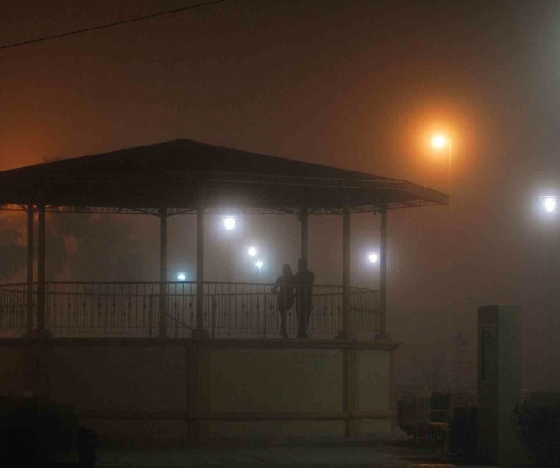 Neblina cerró por completo la noche Neblina cerró por completo la noche