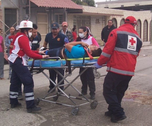 Consignan auna conductora, por lesiones a motociclista