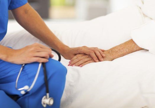 Presentan en California iniciativa de ley “Muerte con dignidad”