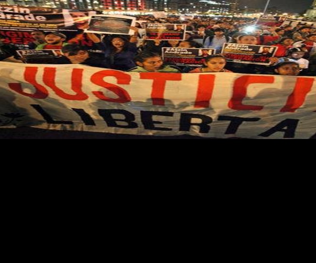 Exigen liberación de policías detenidos por caso Iguala