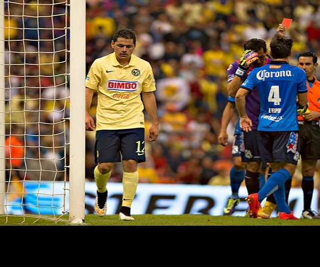 América no asusta ni con ‘mano negra’; iguala con Puebla