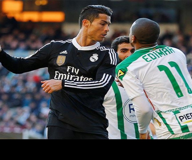 ‘Enloquece’ Cristiano; patada y puñetazos, es expulsado