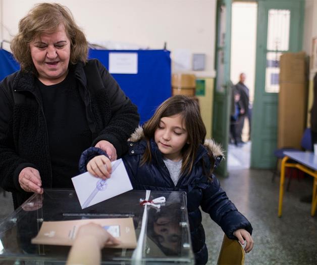 Grecia celebra elecciones cruciales; partido antirrescate es favorito Grecia celebra elecciones cruciales; partido antirrescate es favorito