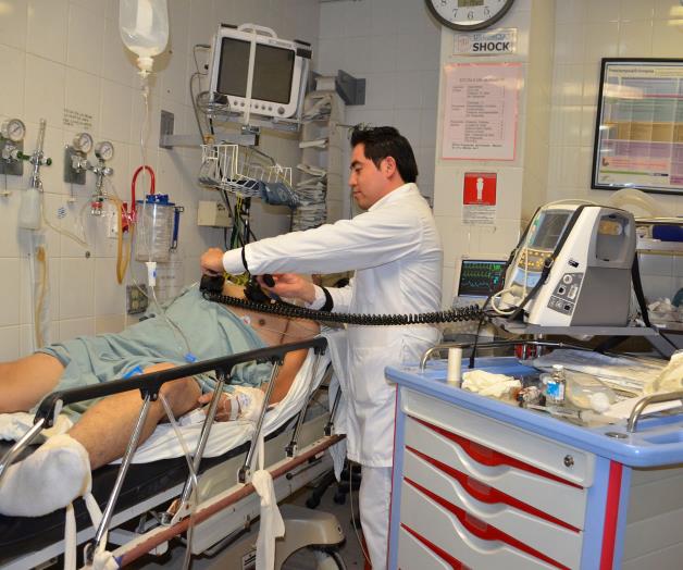 Dona Médicos sin Fronteras $15 md al Hospital General Dona Médicos sin Fronteras $15 md al Hospital General